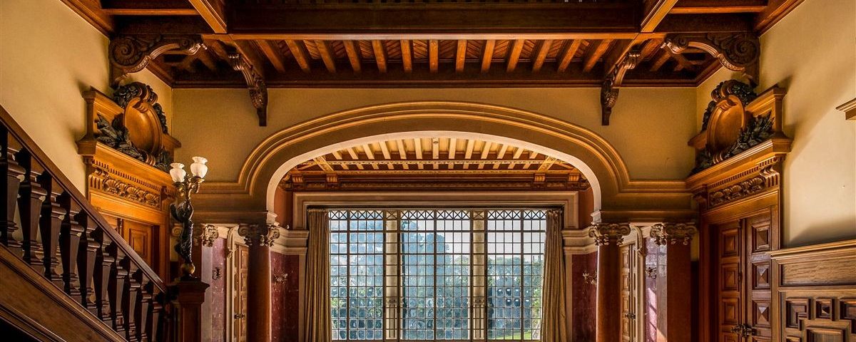 O interior do Palacete Mendonça no topo do Parque Eduardo VII, uma das obras de Miguel Ventura Terra